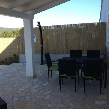 House Sakarun With Swimming Pool *