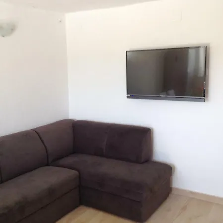 House Sakarun With Swimming Pool