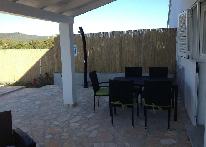 House Sakarun With Swimming Pool *