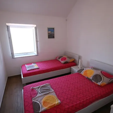 بيت للعطل House Sakarun With Swimming Pool فيلي رات